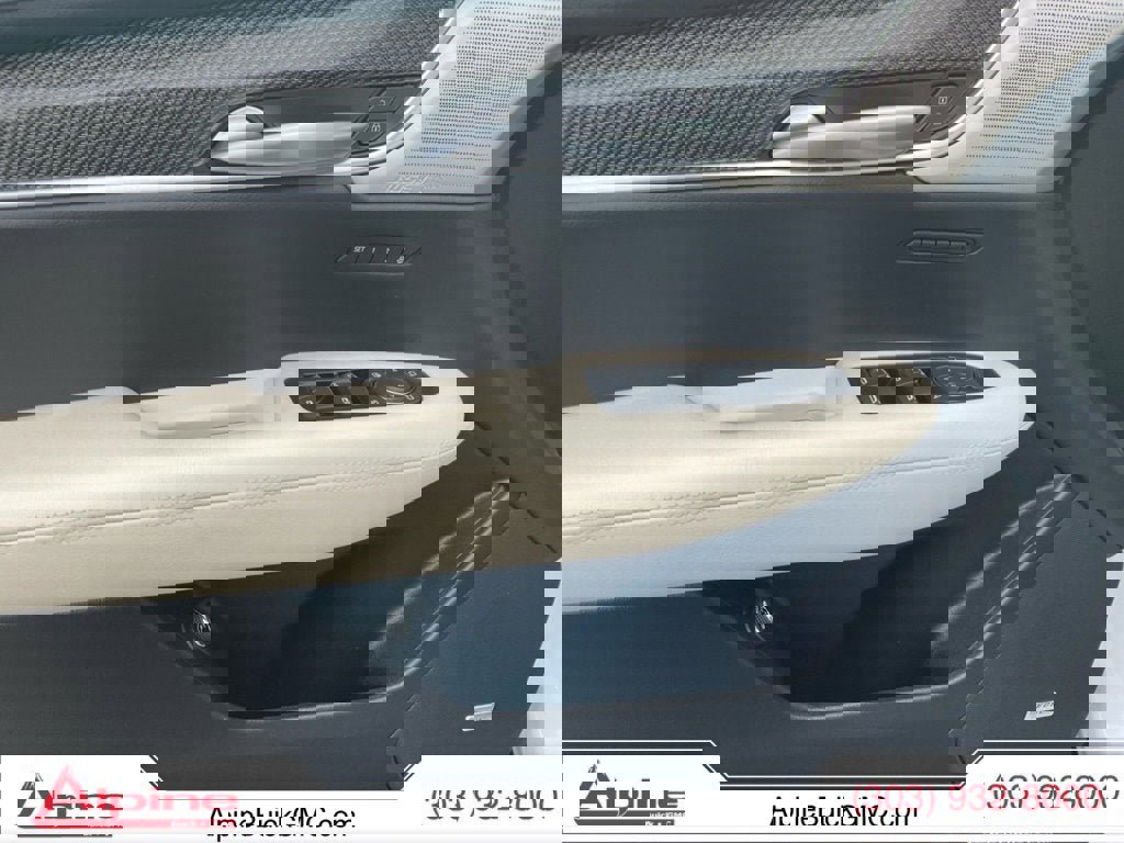 Used 2023 Cadillac XT5 Sportv image 20