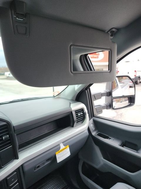 New 2026 Ford F350 XL w/ XL Chrome Package image 44