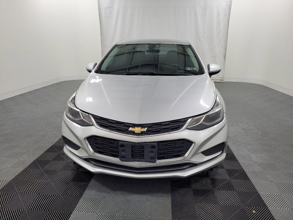 Used 2017 Chevrolet Cruze LT w/ Convenience Package image 15