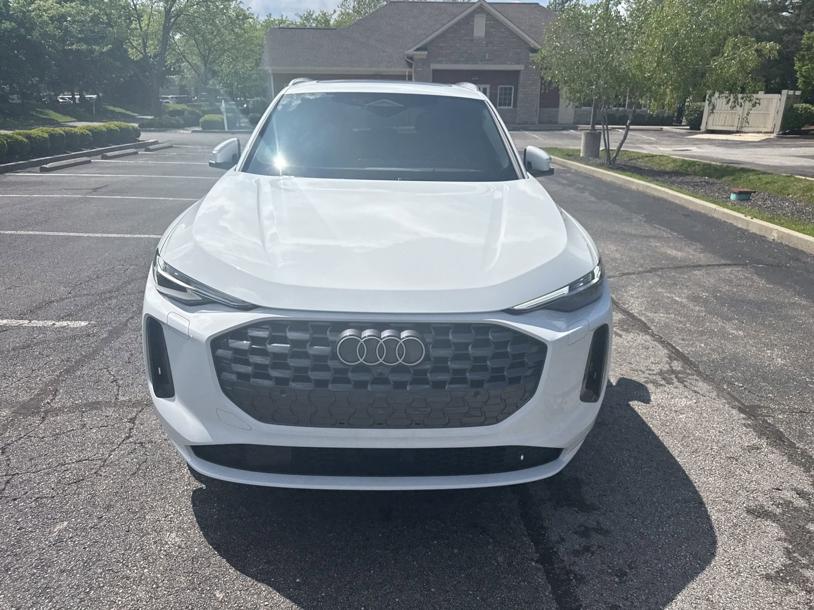 Used 2025 Audi Q5 Premium Plus w/ Premium Plus AWD/4WD image 2