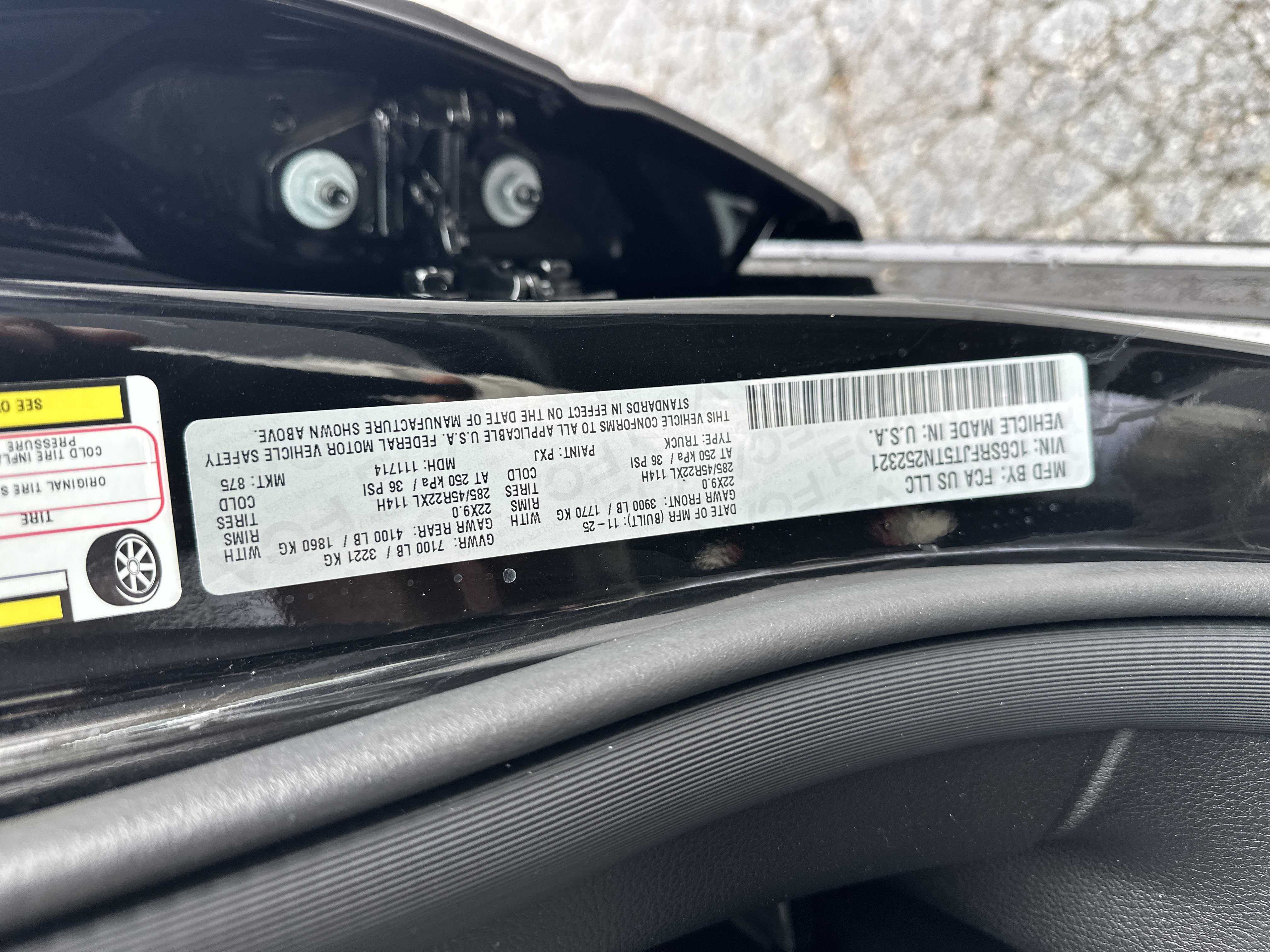 New 2026 RAM 1500 Laramie w/ Night Edition image 28