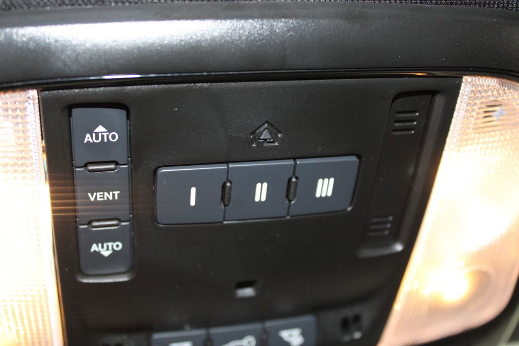 Used 2024 Dodge Durango GT AWD/4WD image 34