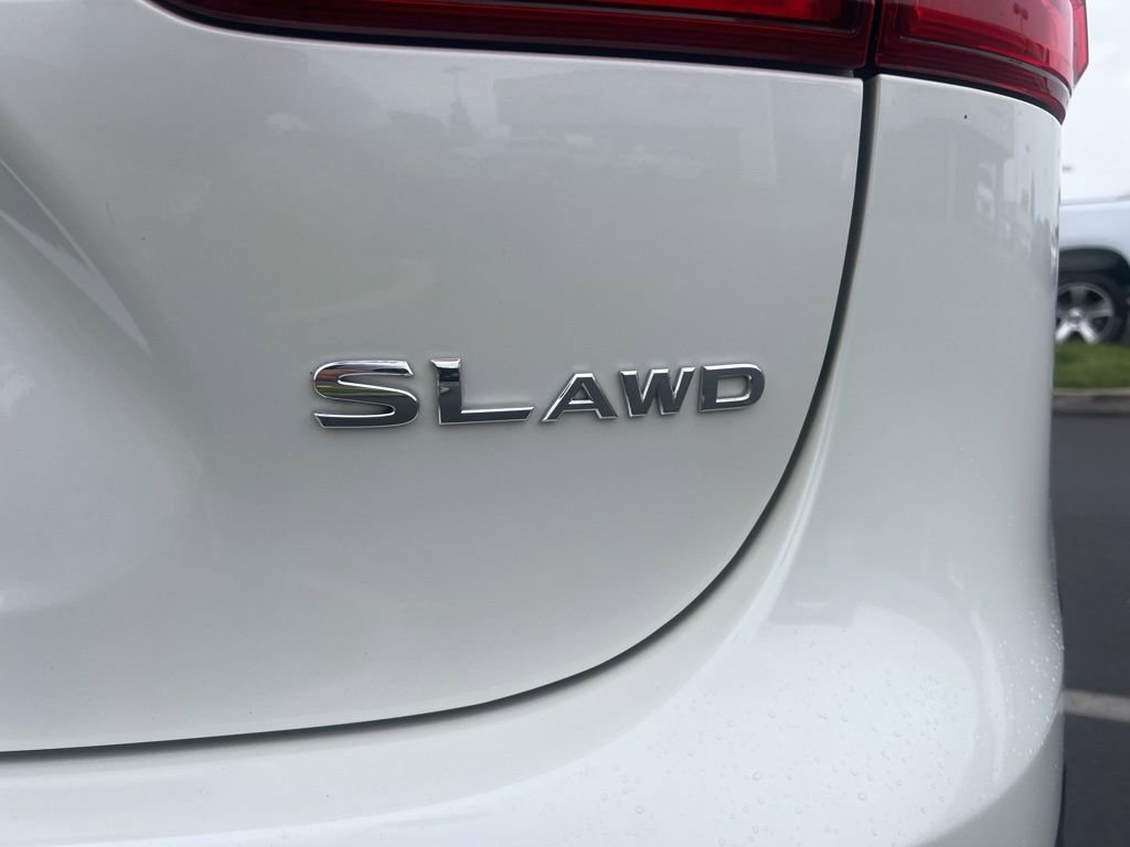 Used 2022 Nissan Rogue Sport SL w/ Premium Package AWD/4WD image 33