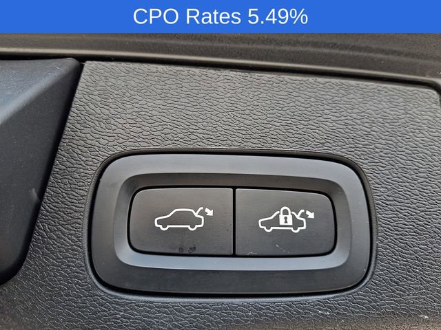 Certified 2024 Volvo XC60 B5 Plus w/ Climate Package AWD/4WD image 31