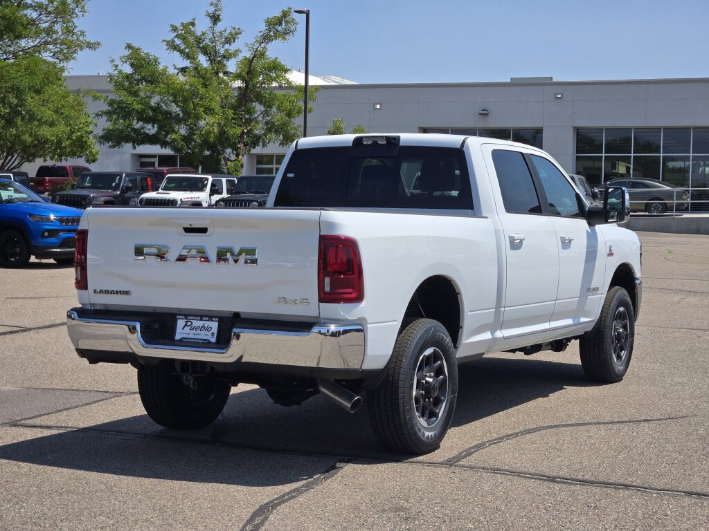 New 2026 RAM 2500 Laramie AWD/4WD image 3