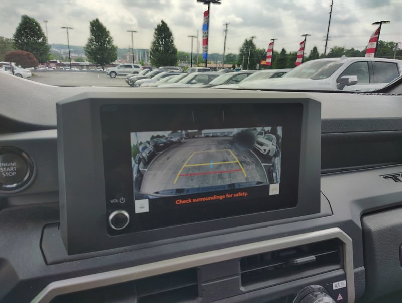 Used 2024 Toyota Tacoma SR w/ SR Upgrade Package AWD/4WD image 16