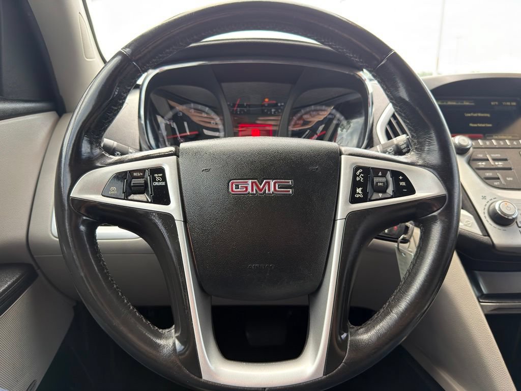 Used 2017 GMC Terrain SLT w/ Sun And Destination Package AWD/4WD image 17