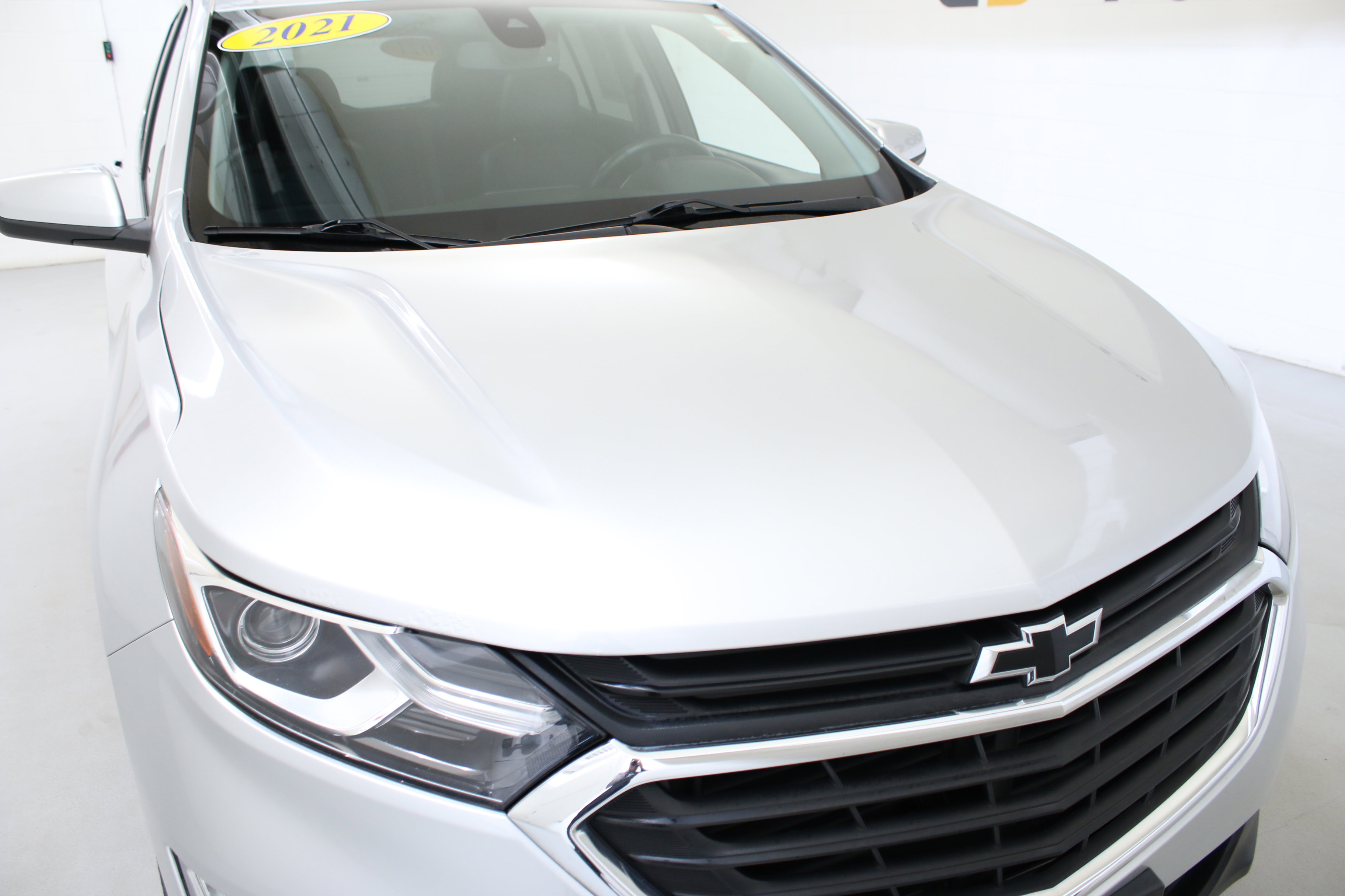 Used 2021 Chevrolet Equinox LT AWD/4WD image 11