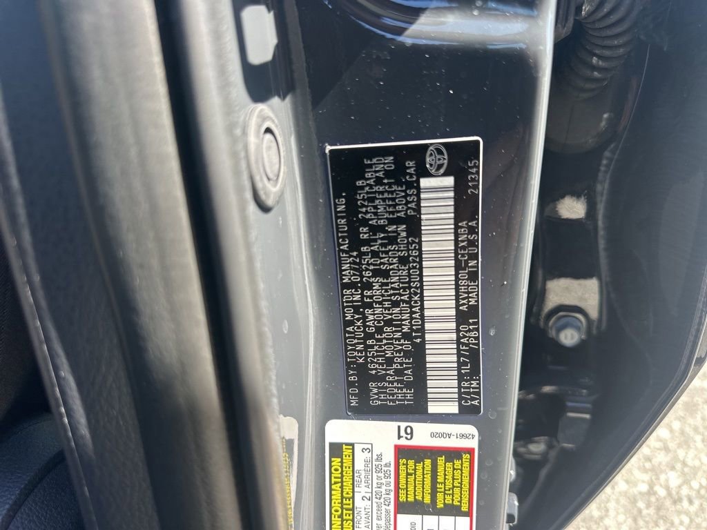 Used 2025 Toyota Camry LE image 33