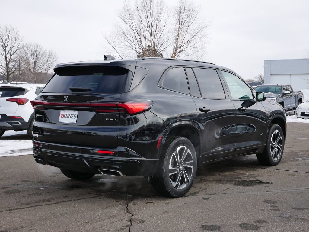 Used 2025 Buick Enclave Sport Touring image 7