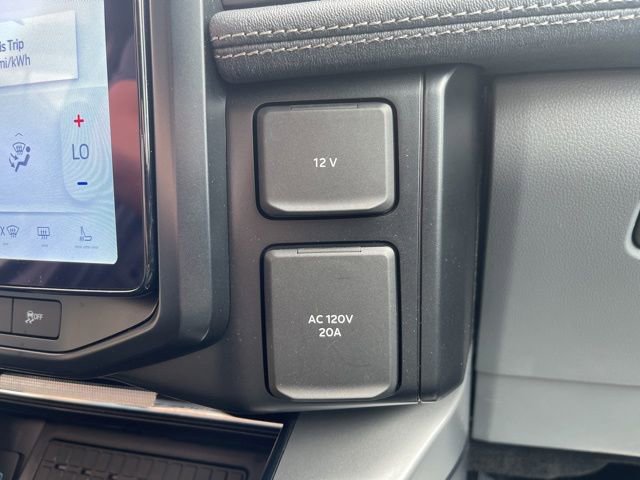 Used 2024 Ford F150 Lightning Flash AWD/4WD image 26