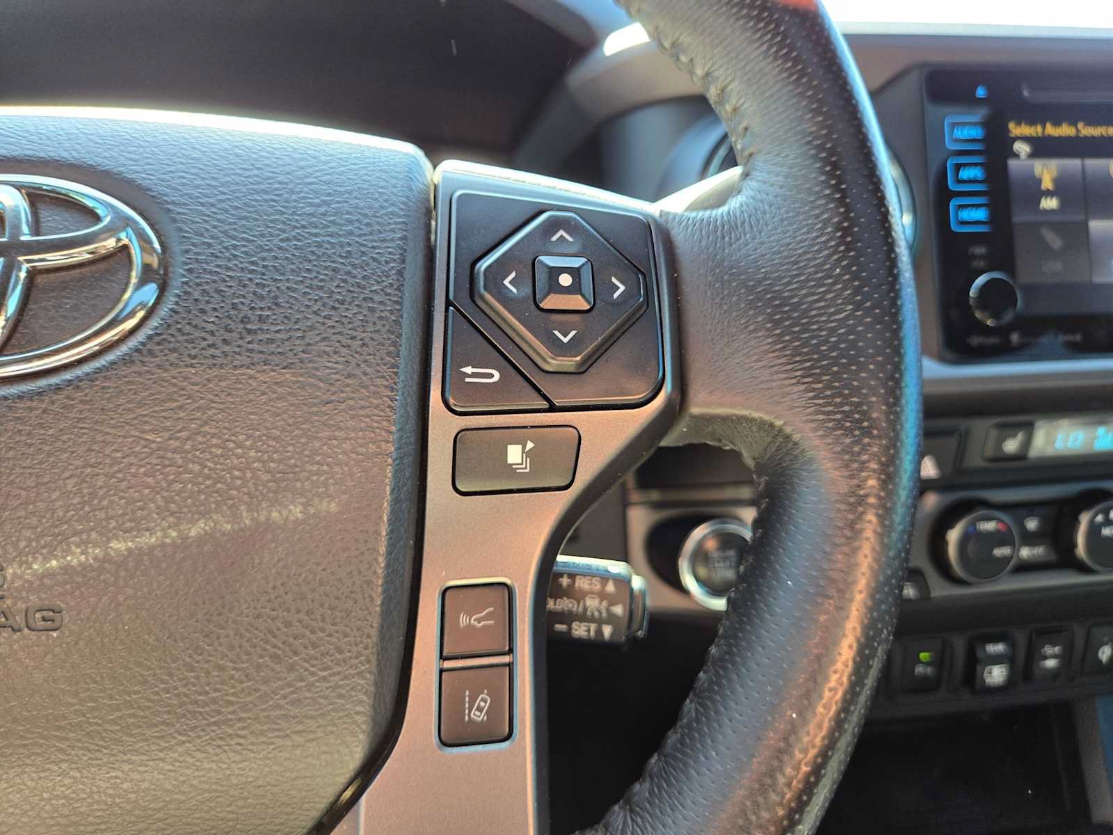 Used 2019 Toyota Tacoma TRD Pro AWD/4WD image 35