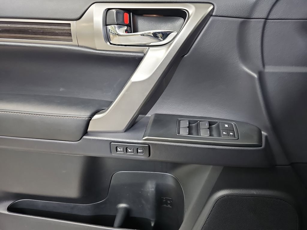 Certified 2023 Lexus GX 460 Premium w/ Premium Package AWD/4WD image 25