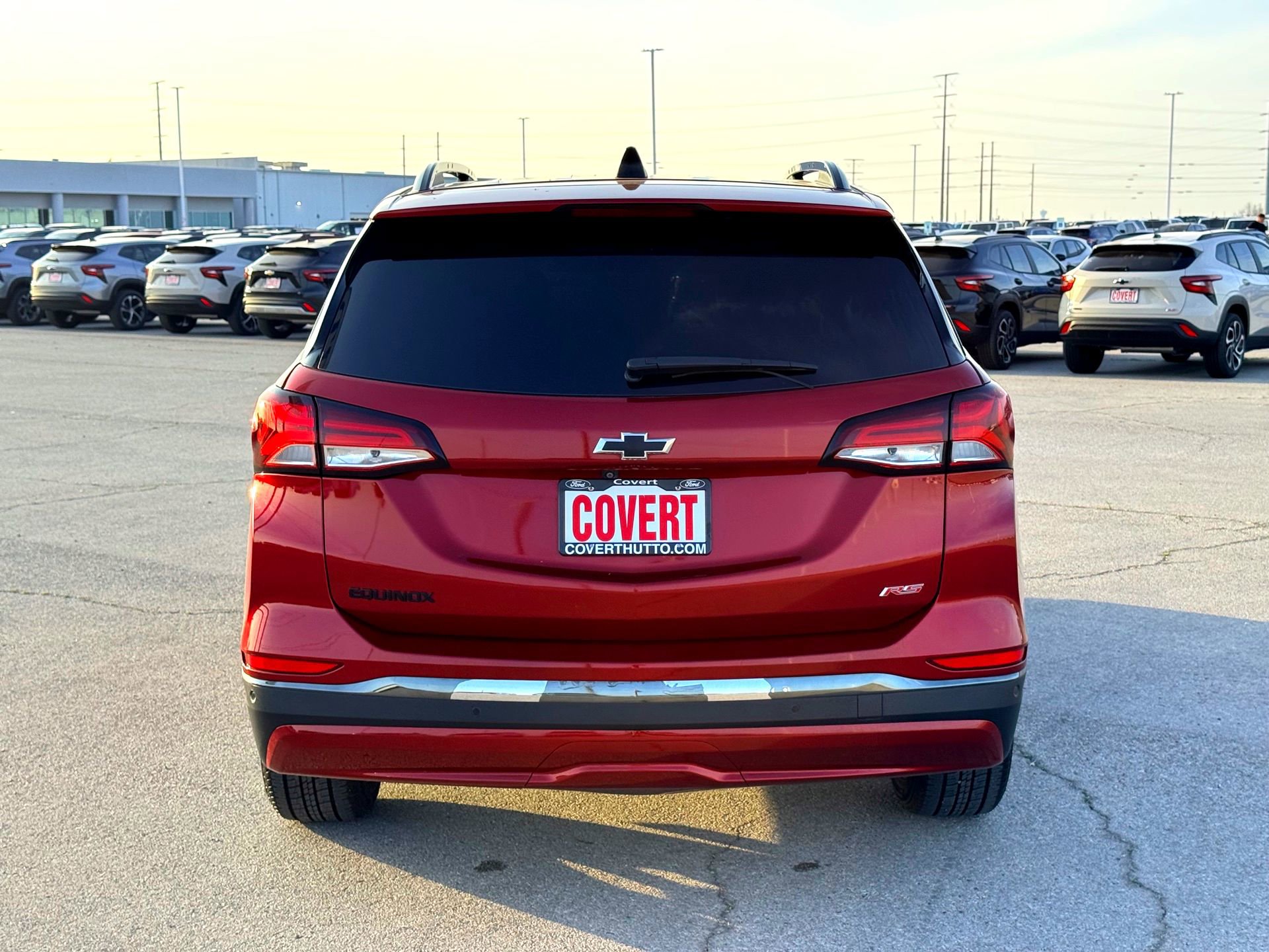 Used 2022 Chevrolet Equinox RS w/ RS Leather Package image 7