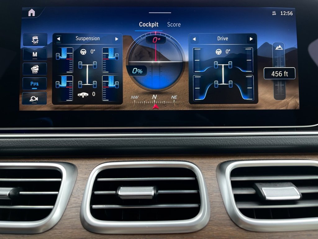 Used 2025 Mercedes-Benz GLS 450 4MATIC image 37