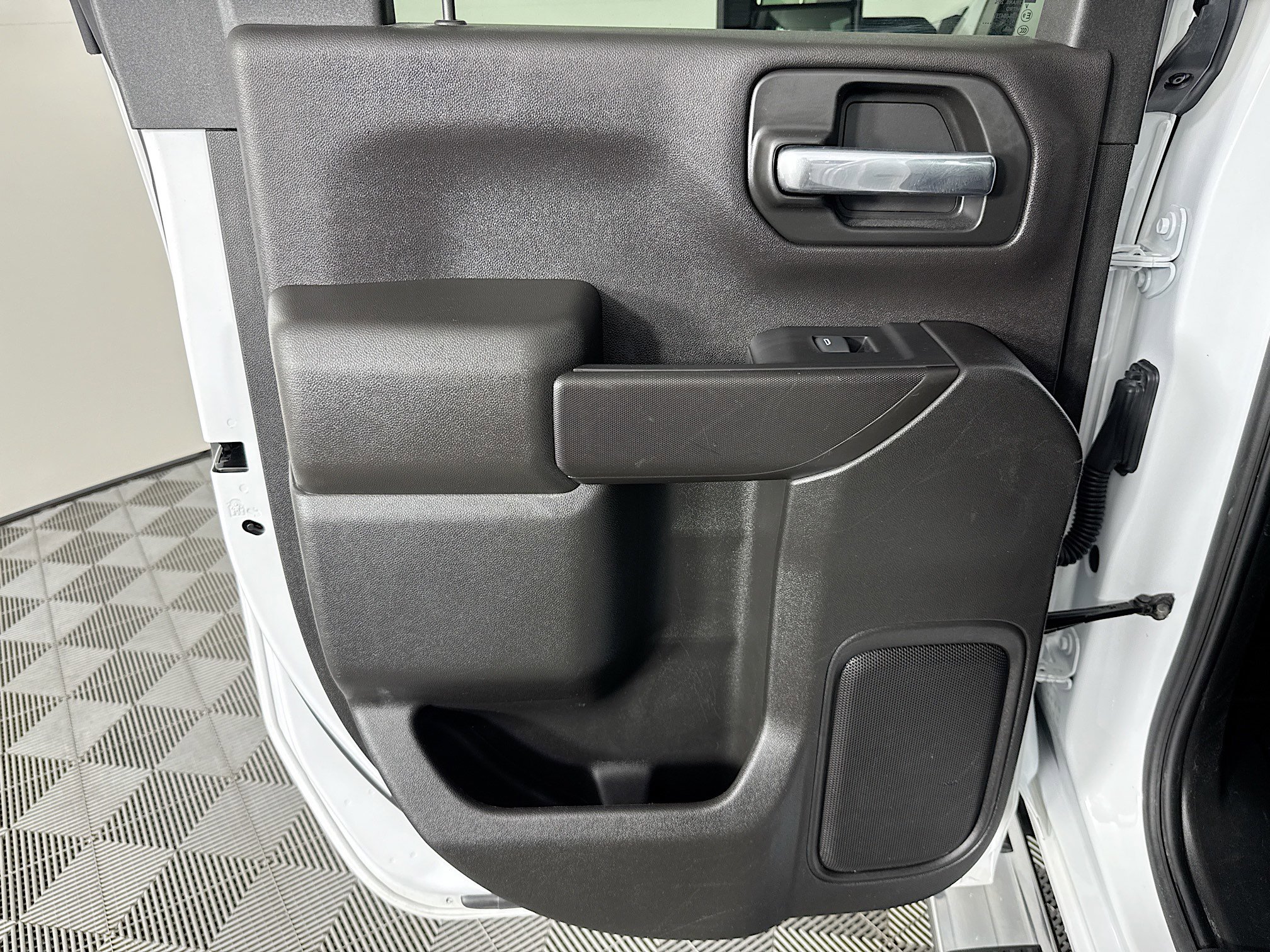 Used 2024 GMC Sierra 2500 Pro w/ Convenience Package image 23