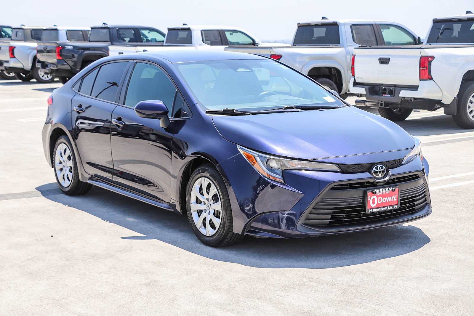 Used 2023 Toyota Corolla LE FWD image 3