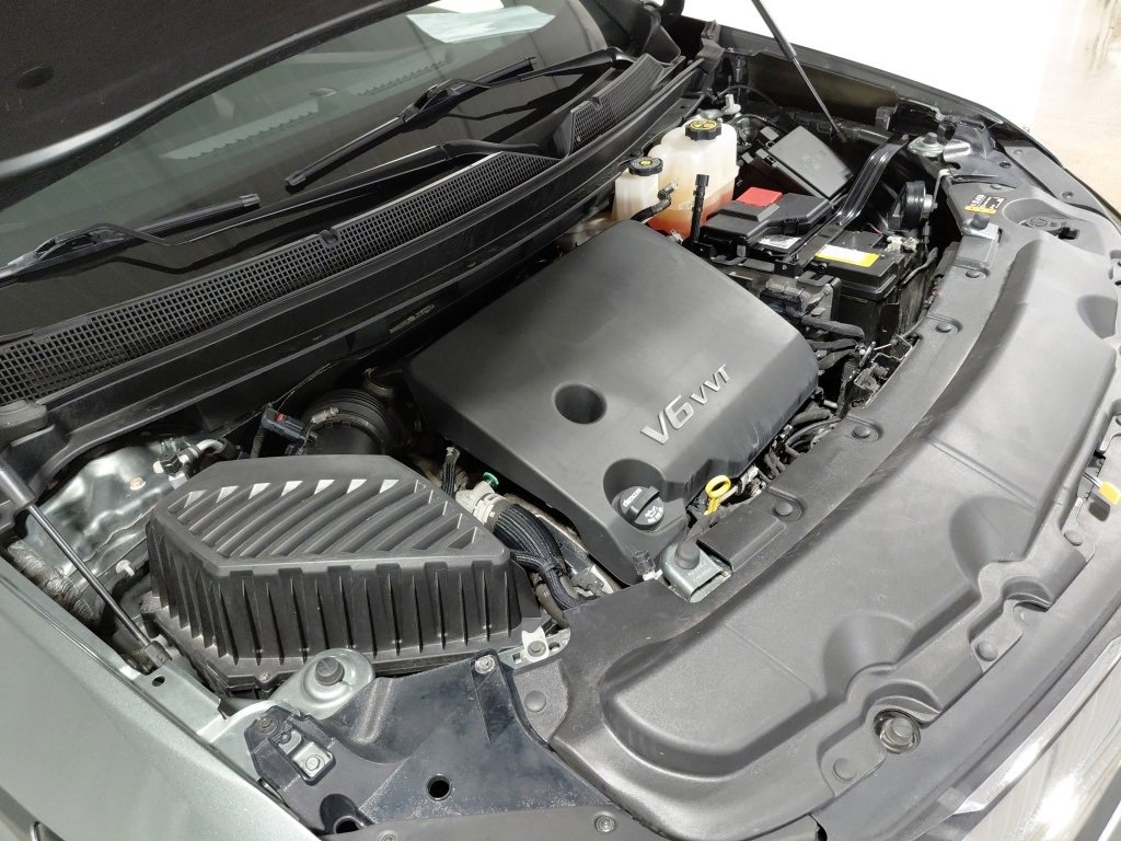 Used 2023 Chevrolet Traverse LT w/ LPO, Floor Liner Package image 43