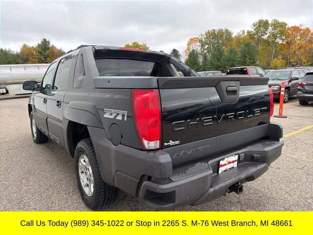 Used 2003 Chevrolet Avalanche 4x4 w/ Suspension Package, Off-Road image 10