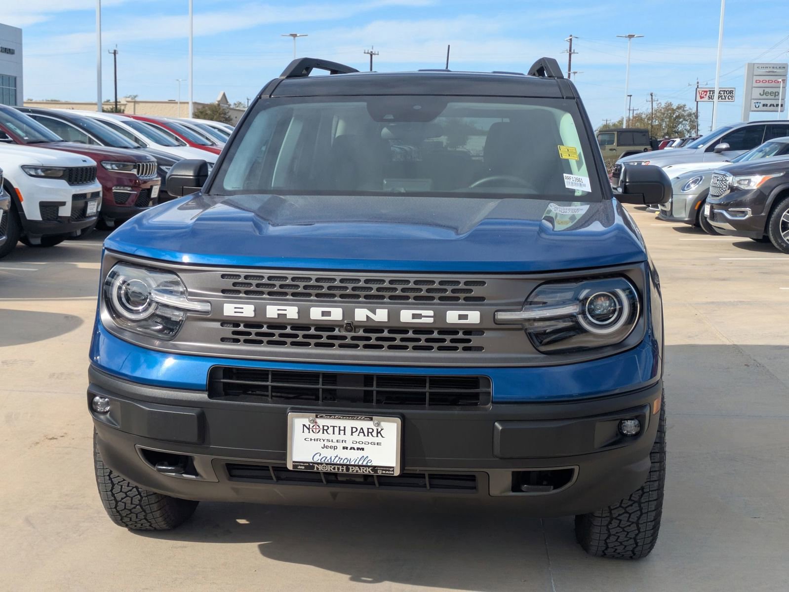 Used 2024 Ford Bronco Sport Badlands image 8