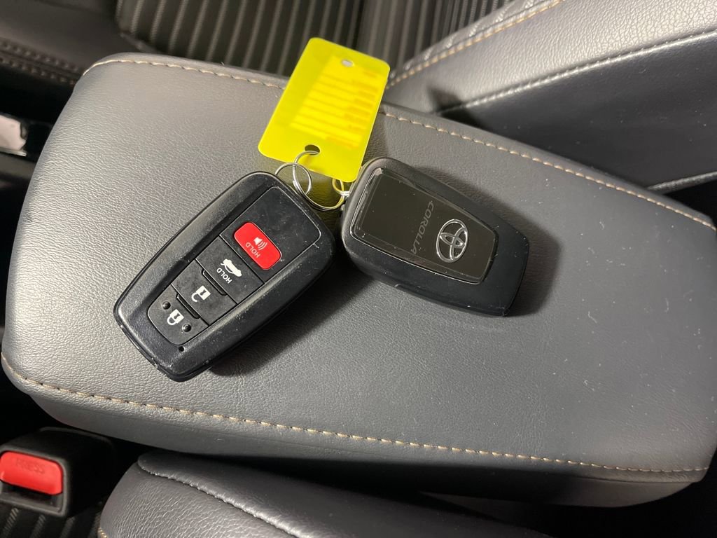 Certified 2022 Toyota Corolla XSE image 24