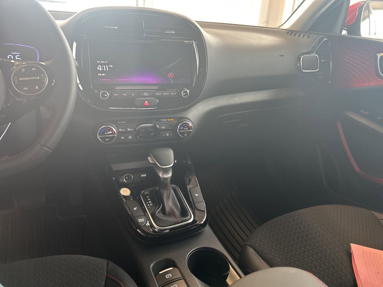 New 2025 Kia Soul GT-Line w/ GT-Line Technology Package image 22