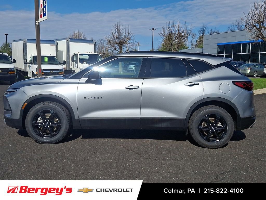 Certified 2023 Chevrolet Blazer LT w/ Midnight/Sport Edition image 9