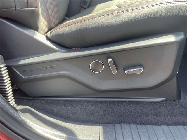 New 2025 Ford F150 Lariat w/ Equipment Group 502A High image 31