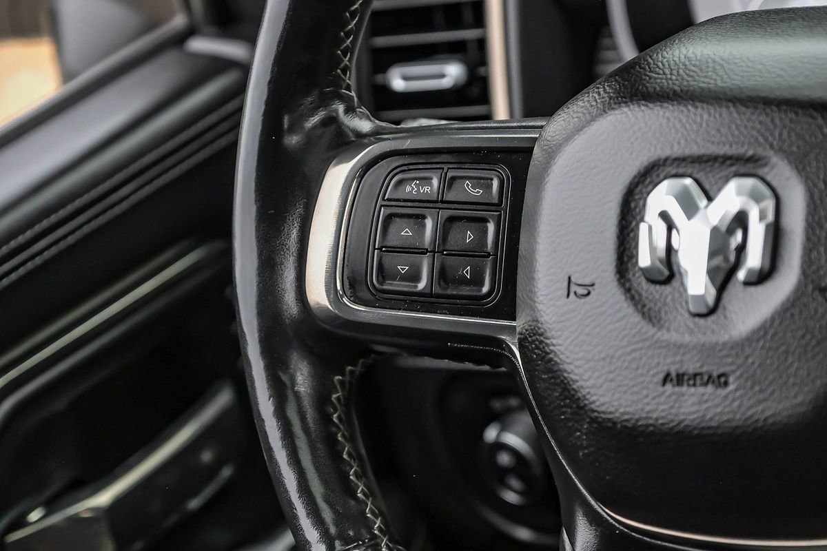 Used 2019 RAM 3500 Limited image 23