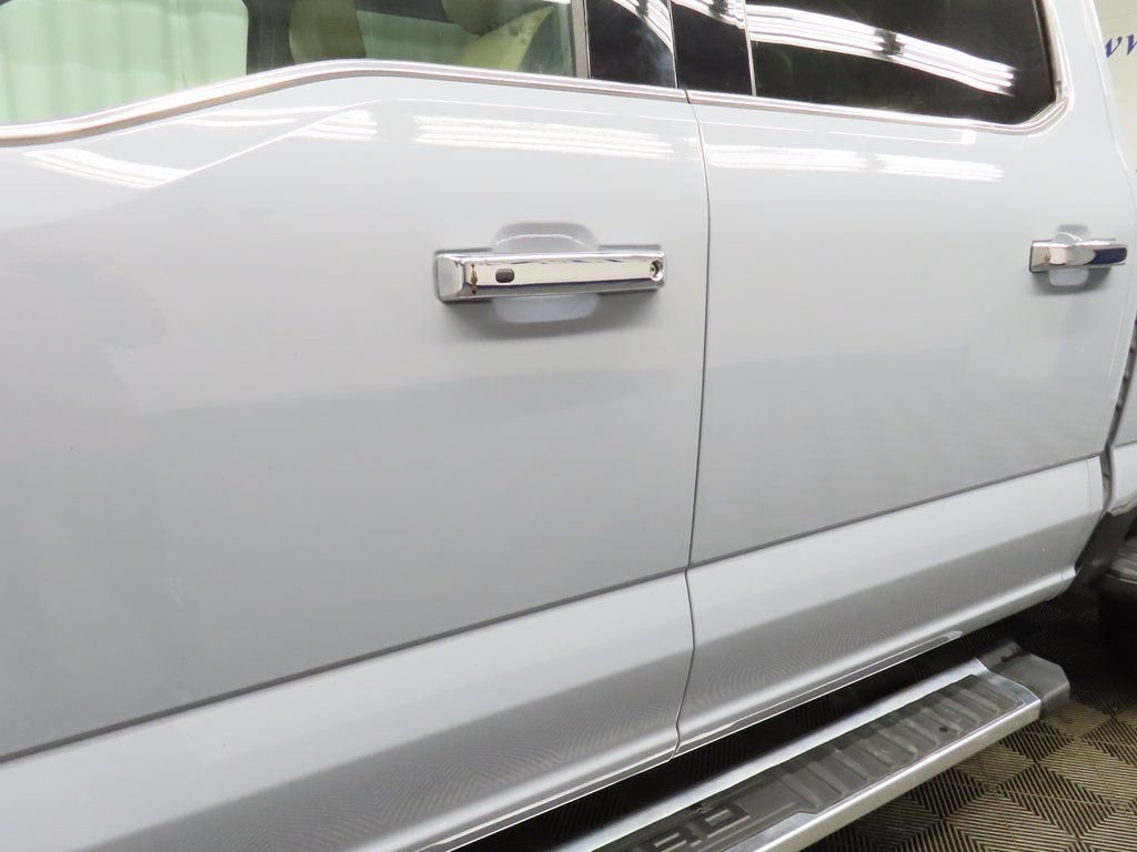 Used 2025 Ford F350 Lariat image 40