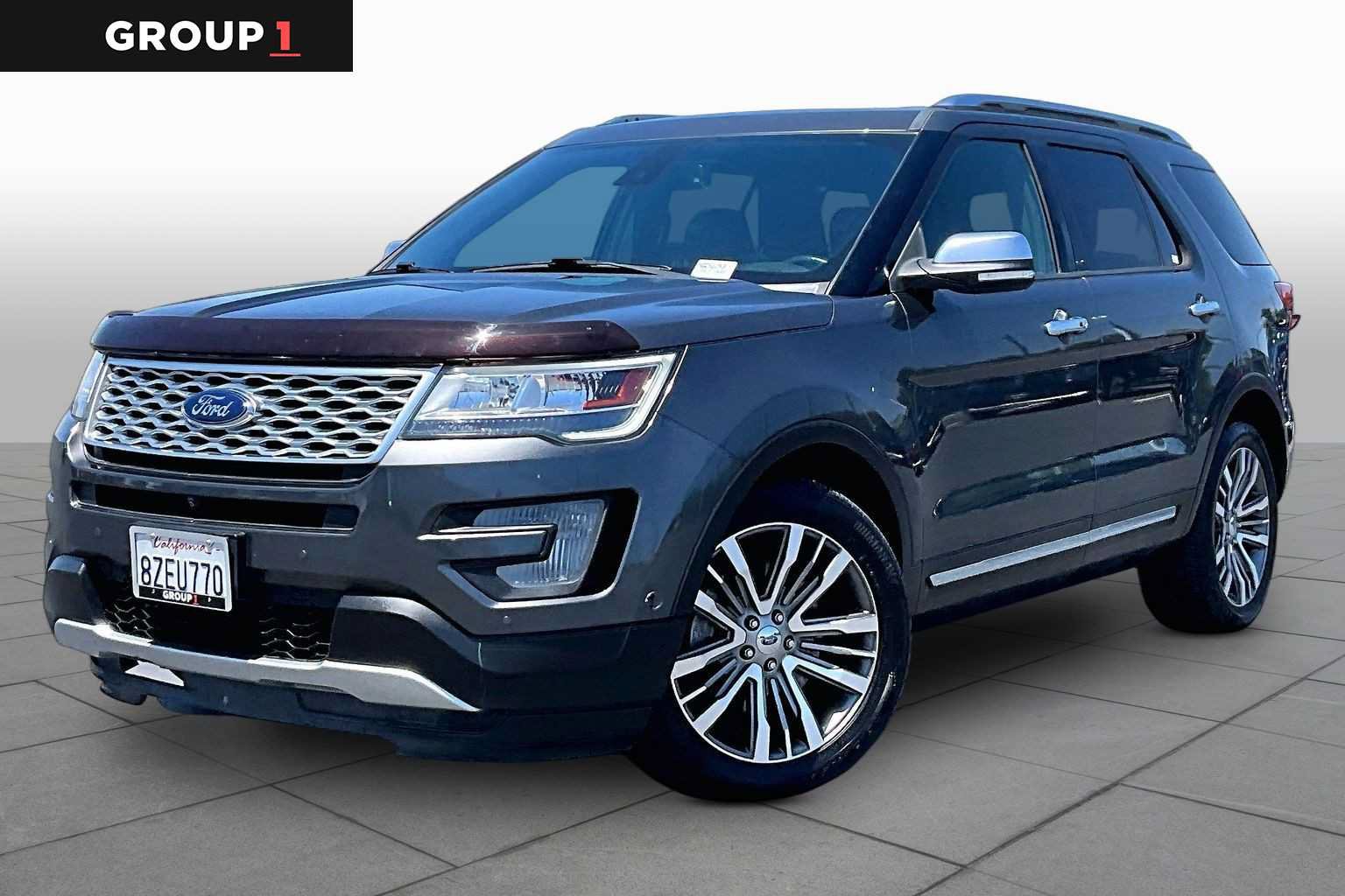 Used 2017 Ford Explorer Platinum AWD/4WD image 1