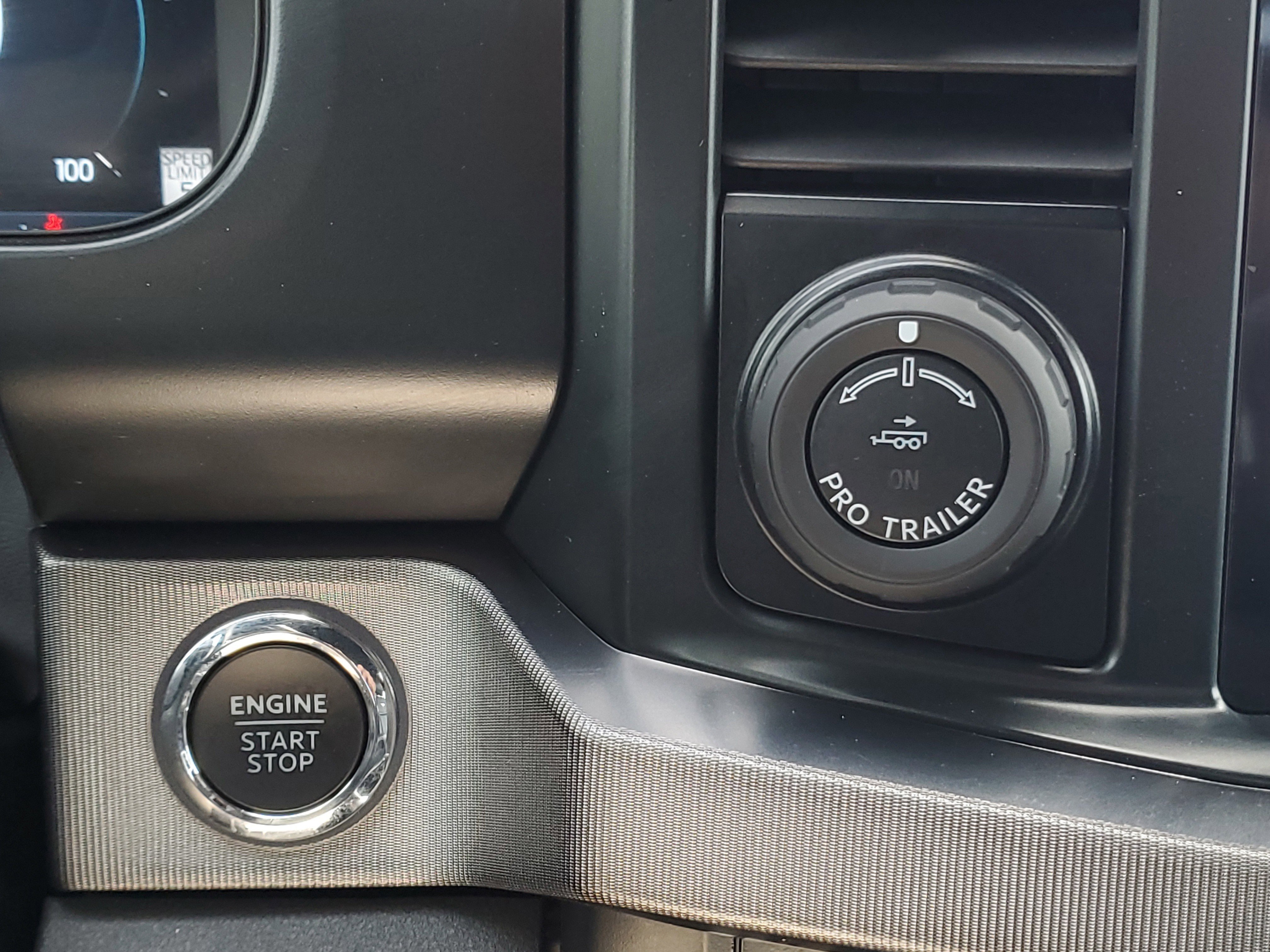 Used 2023 Ford F250 Platinum AWD/4WD image 14