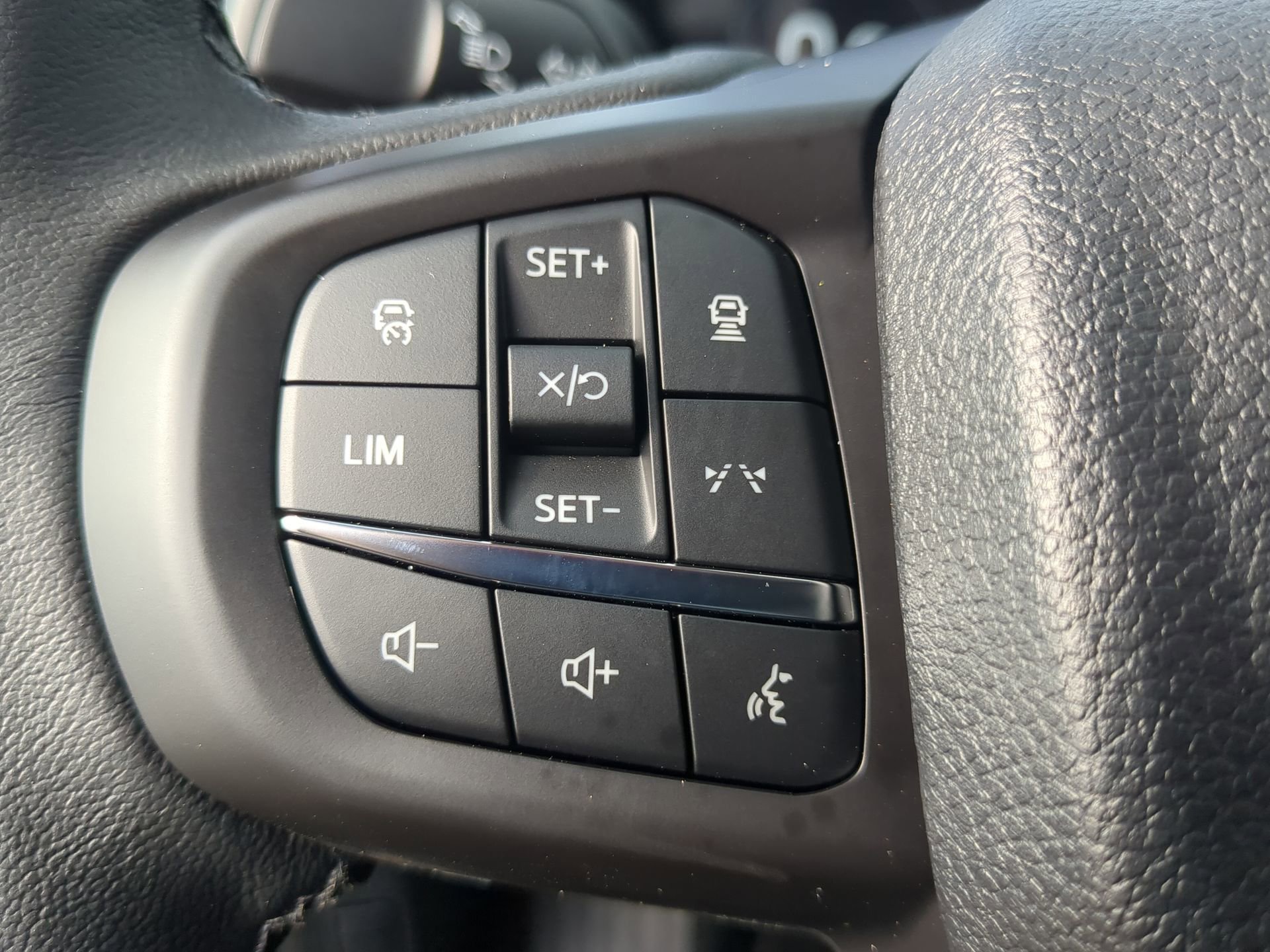 New 2025 Ford Ranger Lariat w/ FX4 Off-Road Package image 61