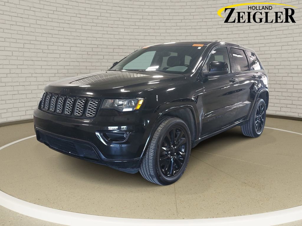Used 2019 Jeep Grand Cherokee Altitude AWD/4WD video 1