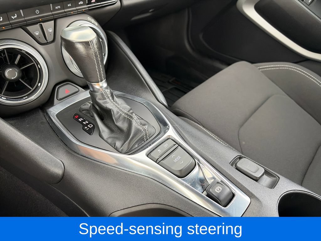 Used 2020 Chevrolet Camaro LT RWD image 23