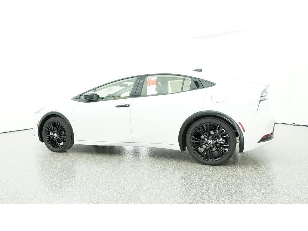 Used 2026 Toyota Prius Plug-In Hybrid FWD image 20
