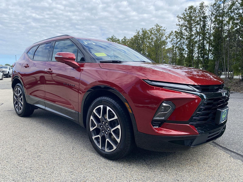 Certified 2023 Chevrolet Blazer RS w/ Driver Confidence II Package AWD/4WD image 19