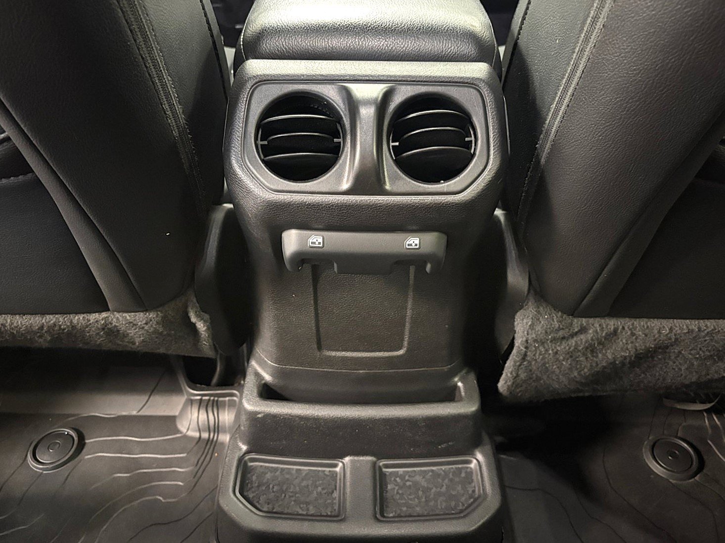 Used 2021 Jeep Wrangler Unlimited Sport AWD/4WD image 37