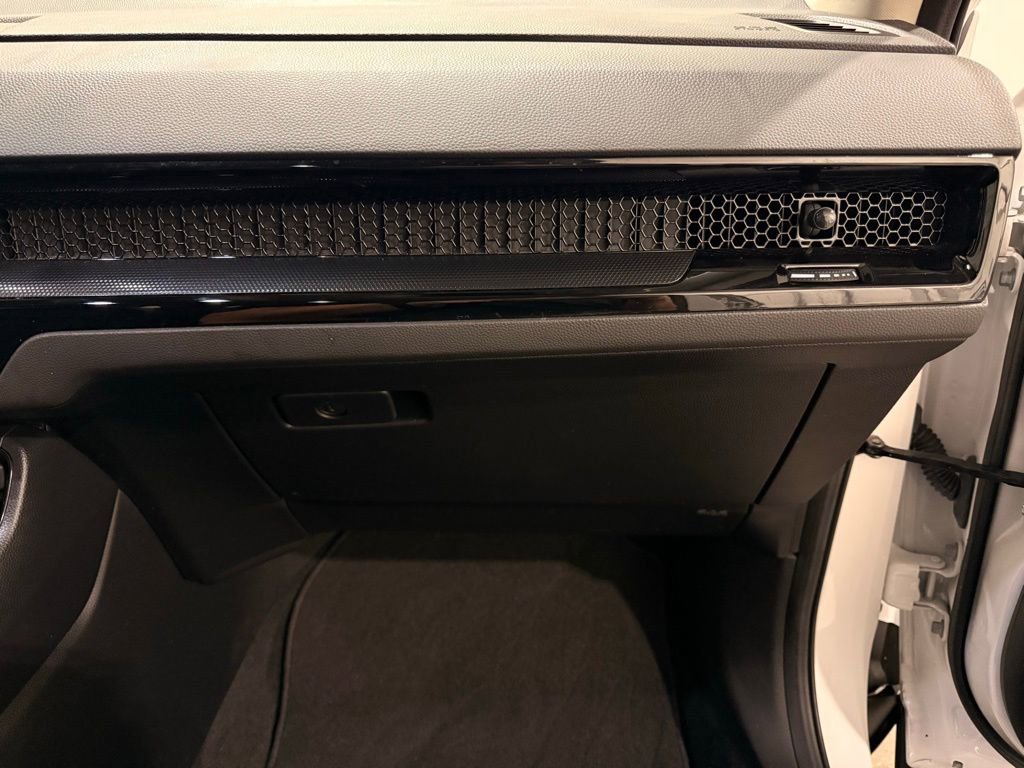 Used 2023 Honda CR-V EX-L image 28