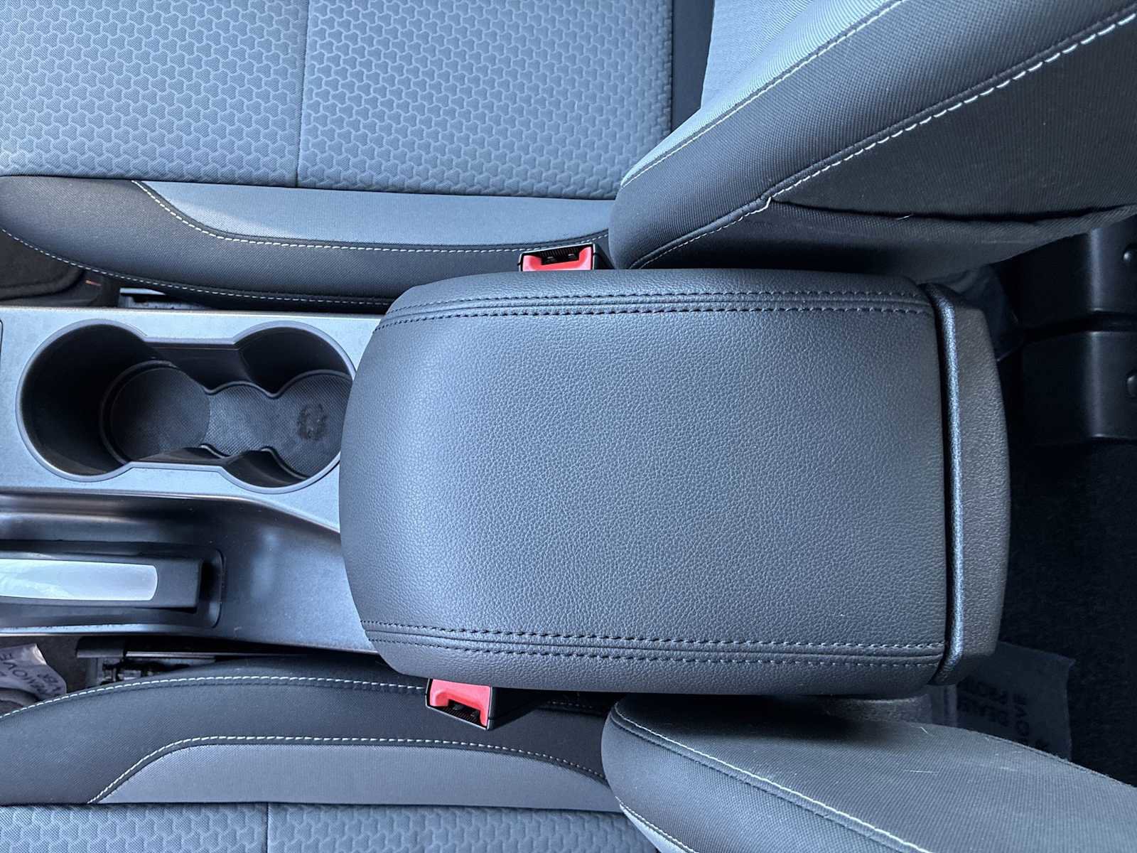 Used 2017 Ford C-MAX SE FWD image 21