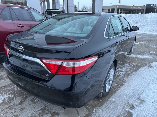 Used 2017 Toyota Camry LE image 7