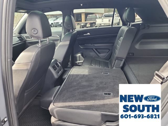 Used 2020 Volkswagen Atlas Cross Sport SEL Premium image 38