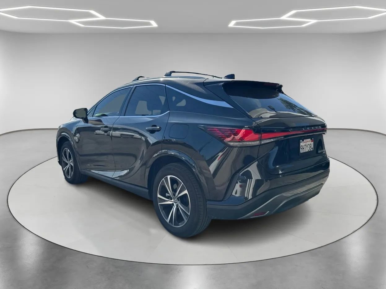 Used 2023 Lexus RX 350h image 7