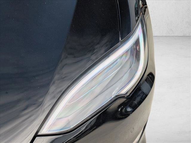 Used 2020 Tesla Model S Long Range Plus image 9