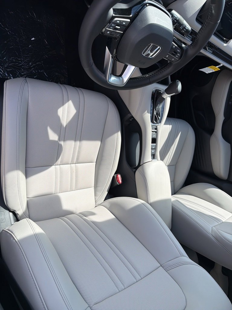 New 2026 Honda HR-V EX-L image 8