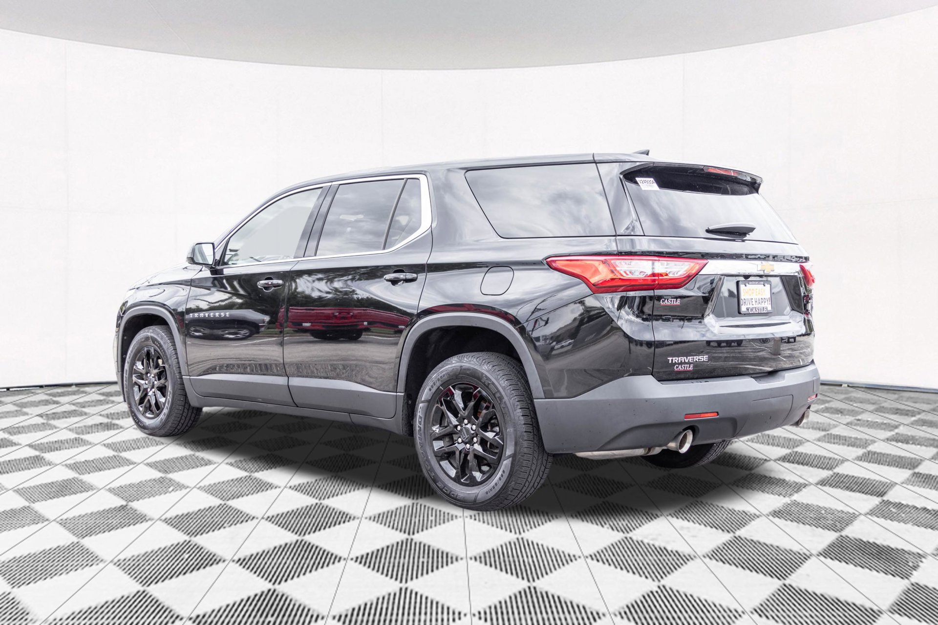 Used 2019 Chevrolet Traverse LS FWD image 14