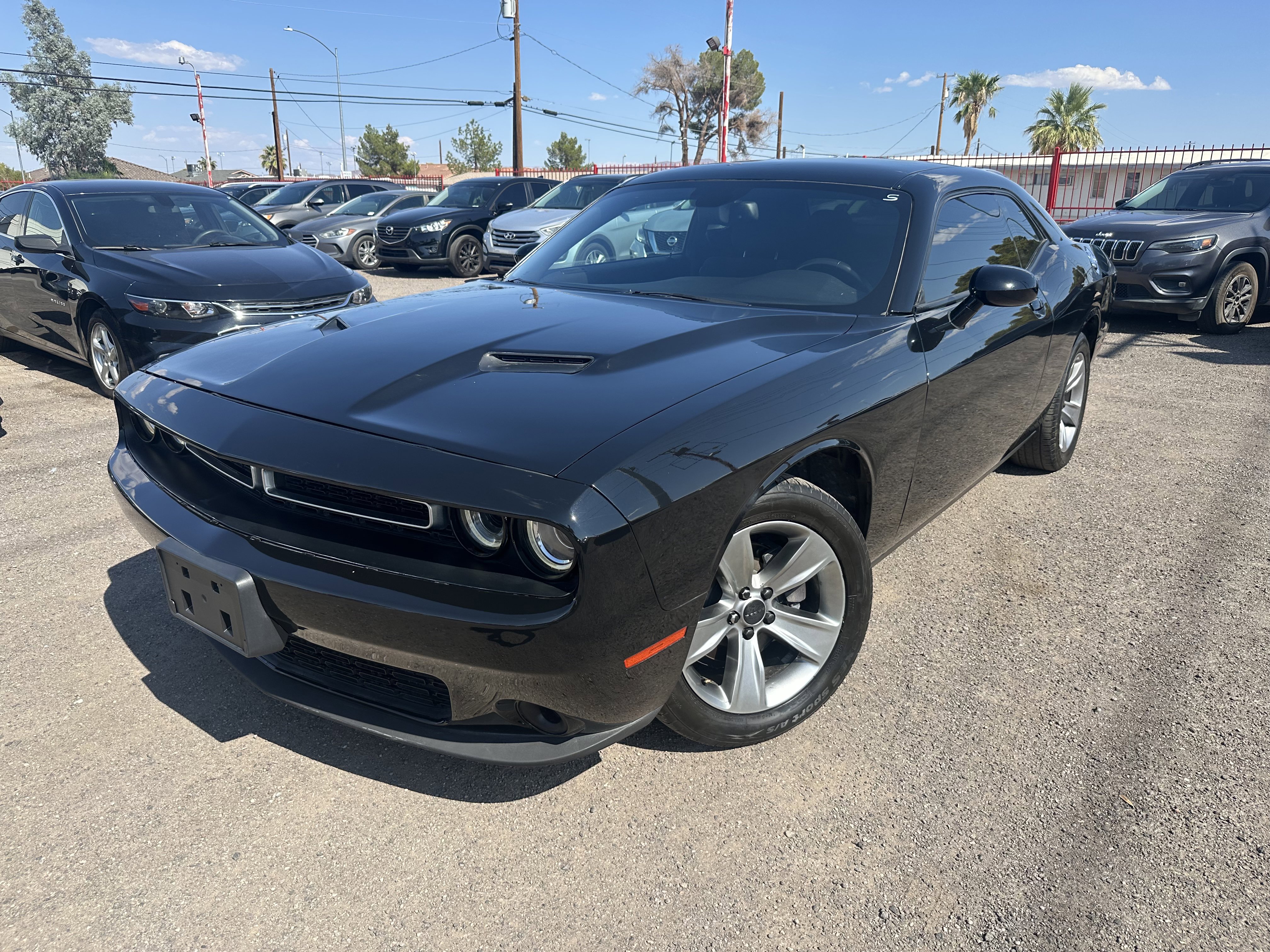 Used 2016 Dodge Challenger SXT