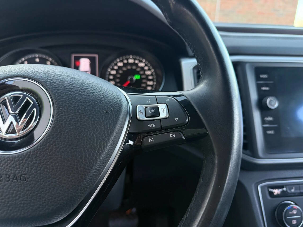 Used 2019 Volkswagen Atlas SE image 19