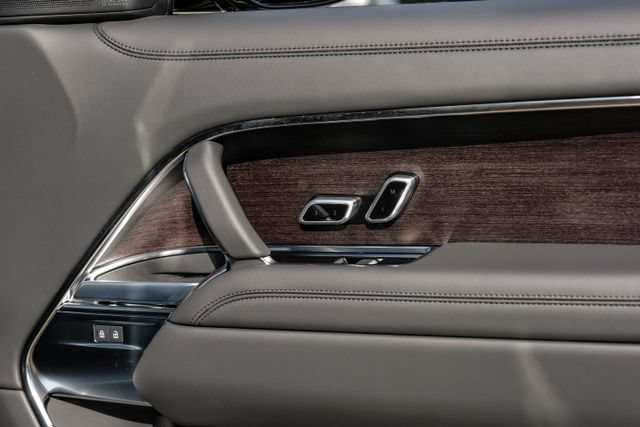 New 2026 Land Rover Range Rover SE AWD/4WD image 56