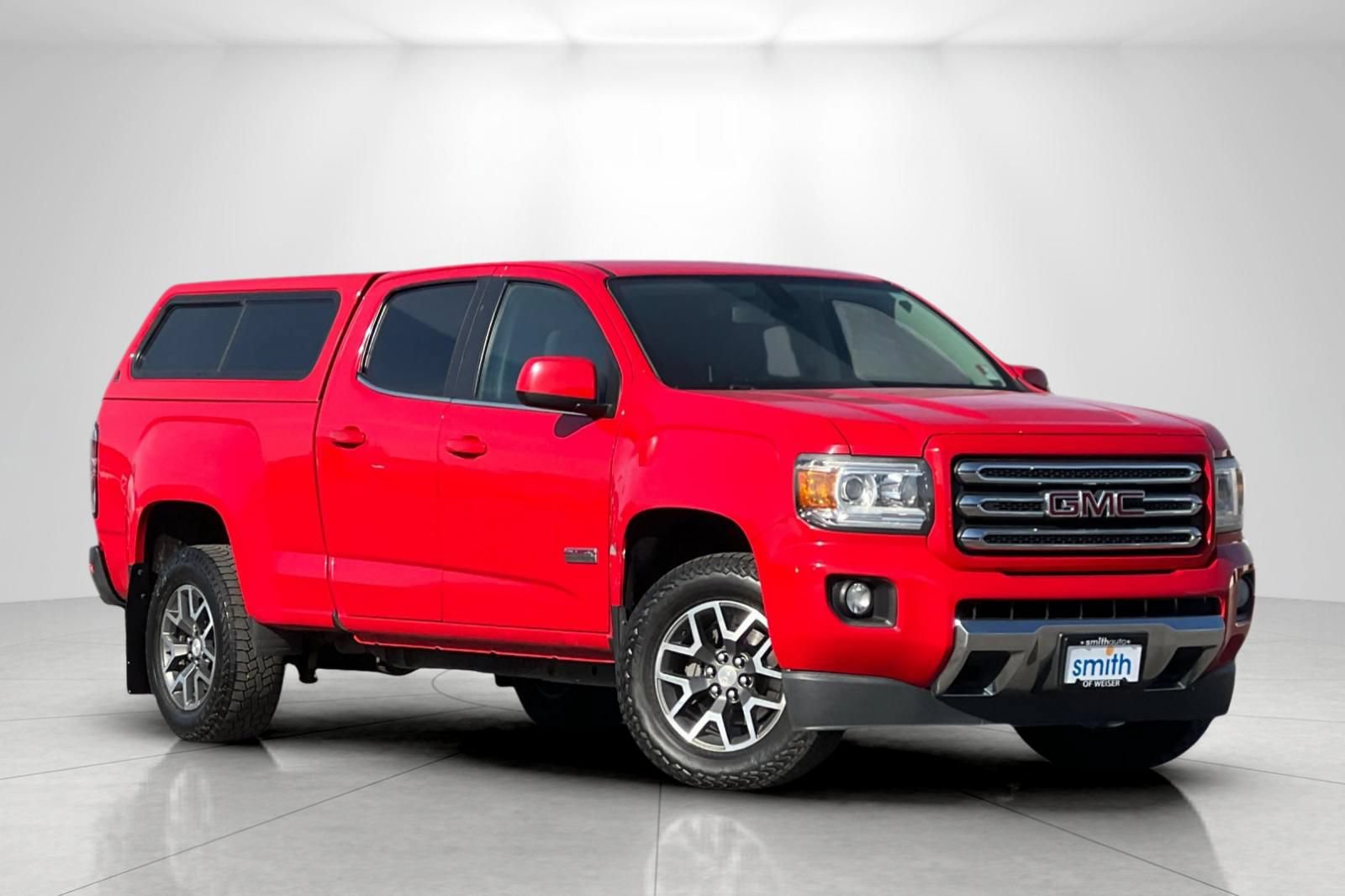Used 2015 GMC Canyon SLE w/ All-Terrain Package AWD/4WD image 2